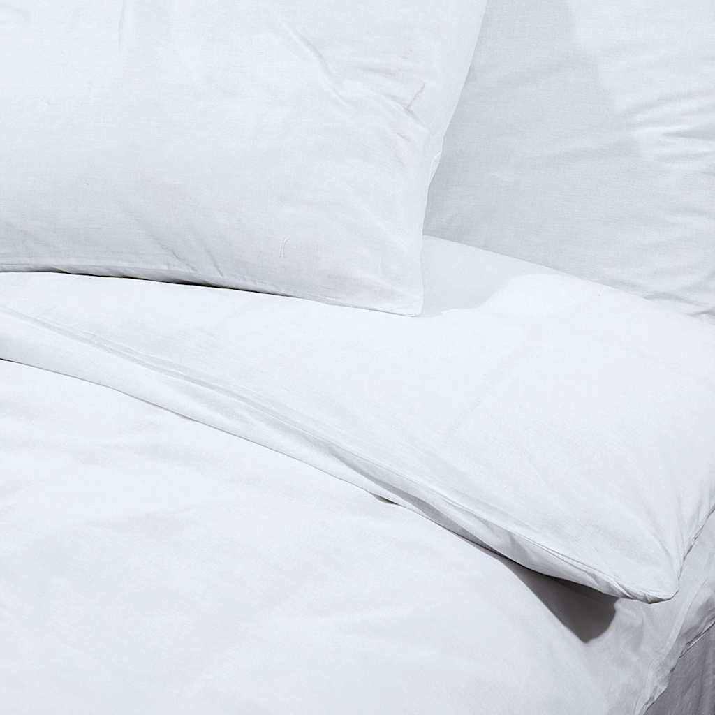 Duvet Cover Set White 135x200 cm Light-weight Microfiber