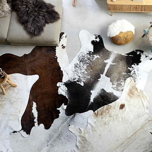 Rug | Black and White | 100% Real cowhide | 150 x 170 cm