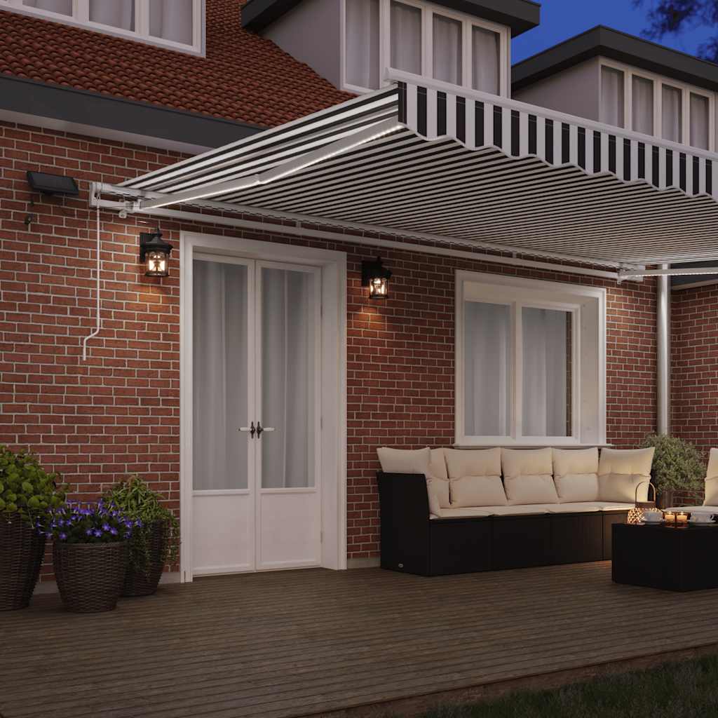 Retractable Awning | Anthracite and White