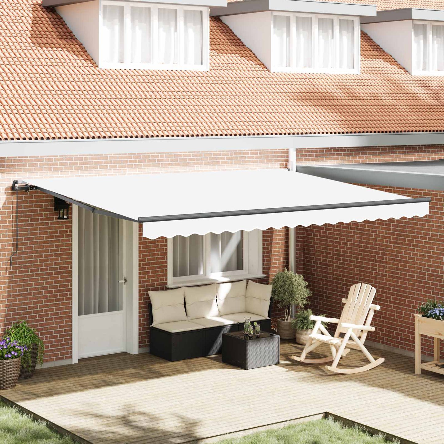 Retractable Awning White 450 x 350 cm Polyester and Aluminium