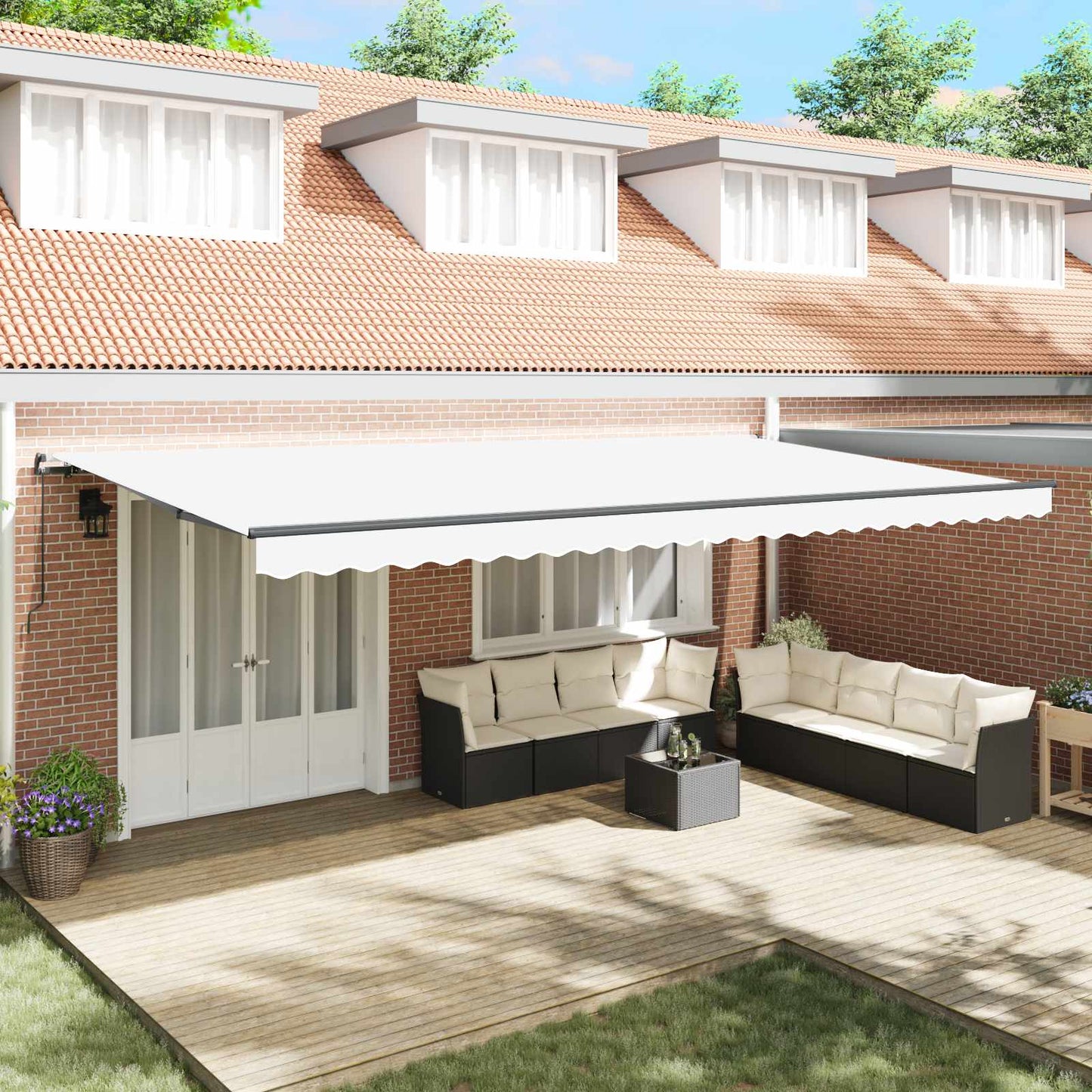 Retractable Awning White 600 x 350 cm Polyester and Aluminium