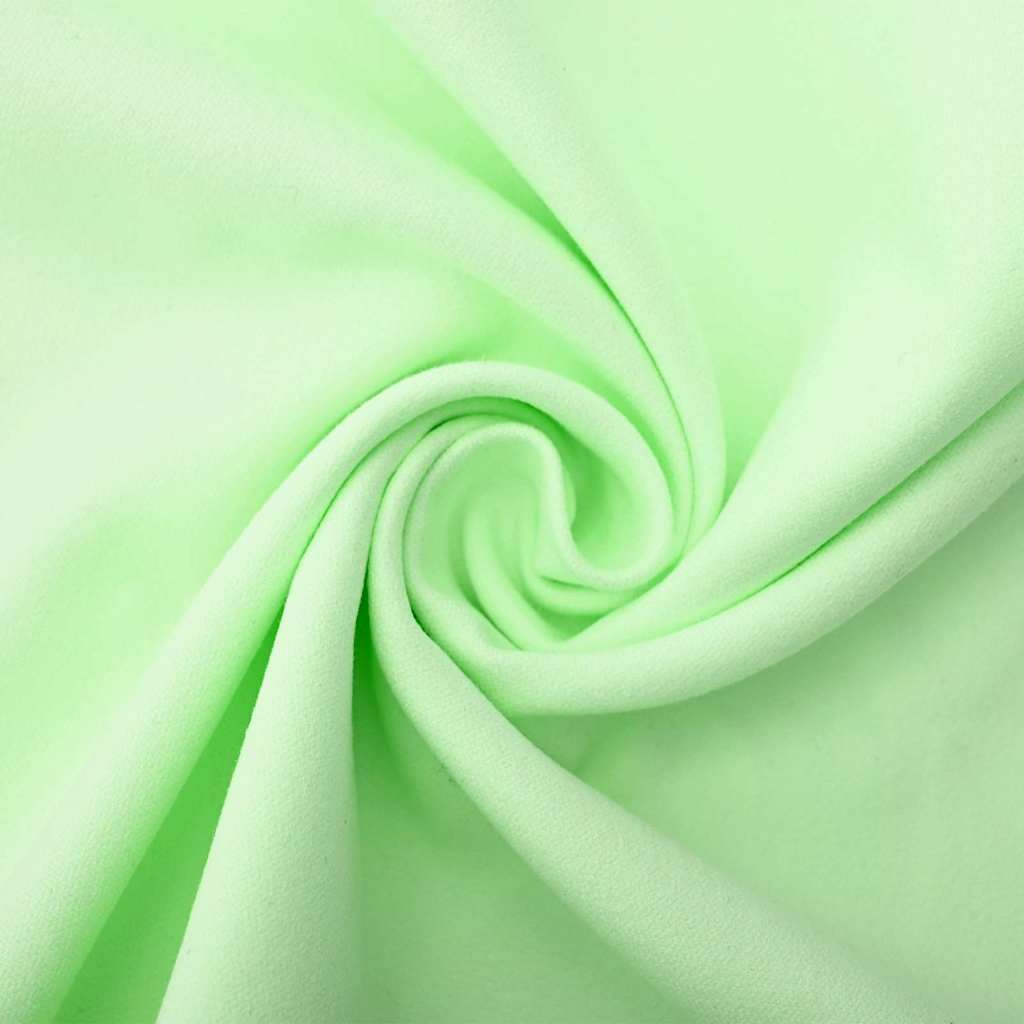 Sports Towels 2 pcs Green 140 x 70 cm