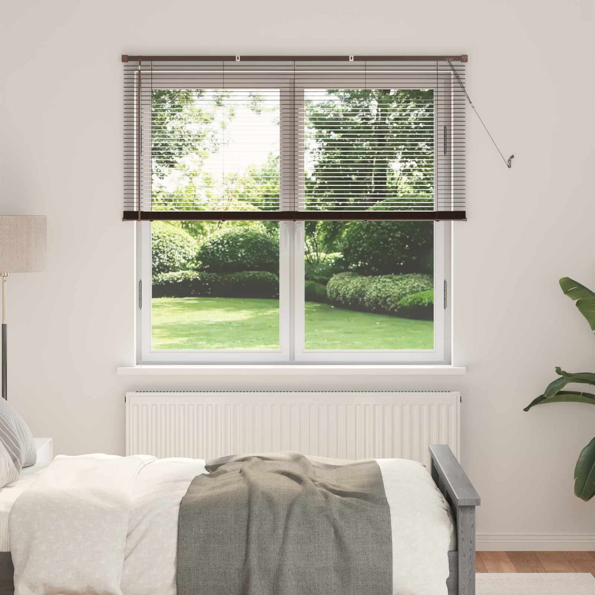 Venetian Blind Dark Brown with Pattern 150 x 140 cm 25 mm PVC