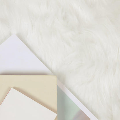 Faux Sheepskin Rug TAFALLA White 60 x 90 cm Polyester