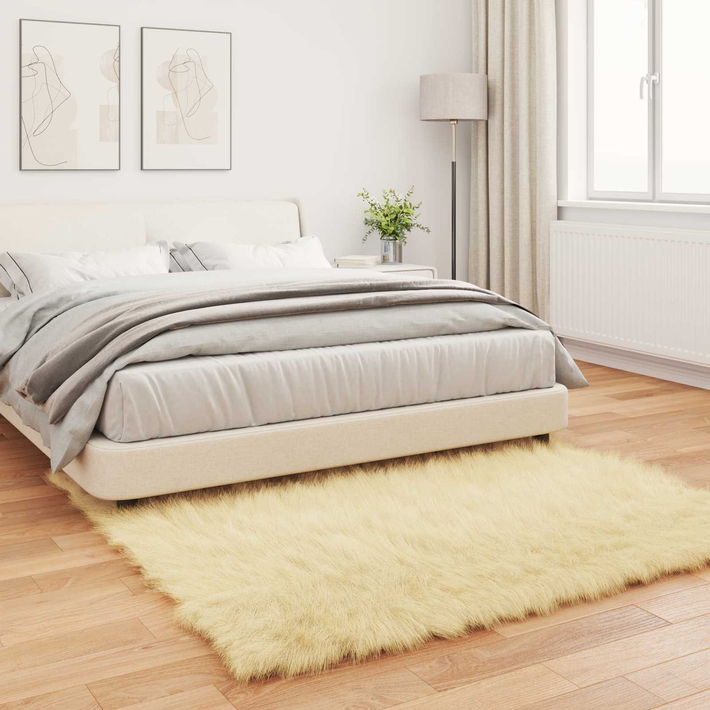 Faux Sheepskin Rug TAFALLA Cream 160 x 160 cm Polyester