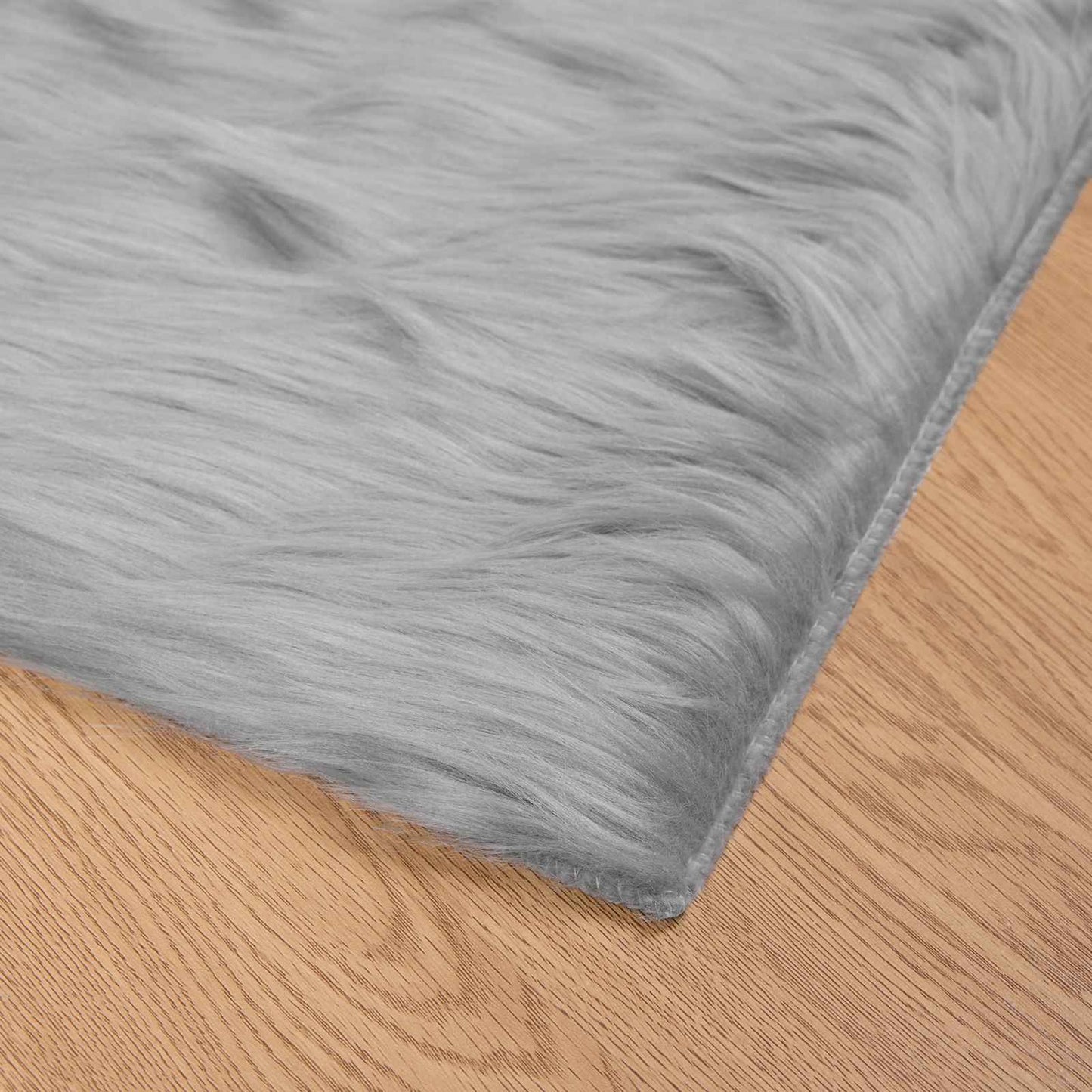 Faux Sheepskin Rug TAFALLA Grey 140 x 200 cm Polyester