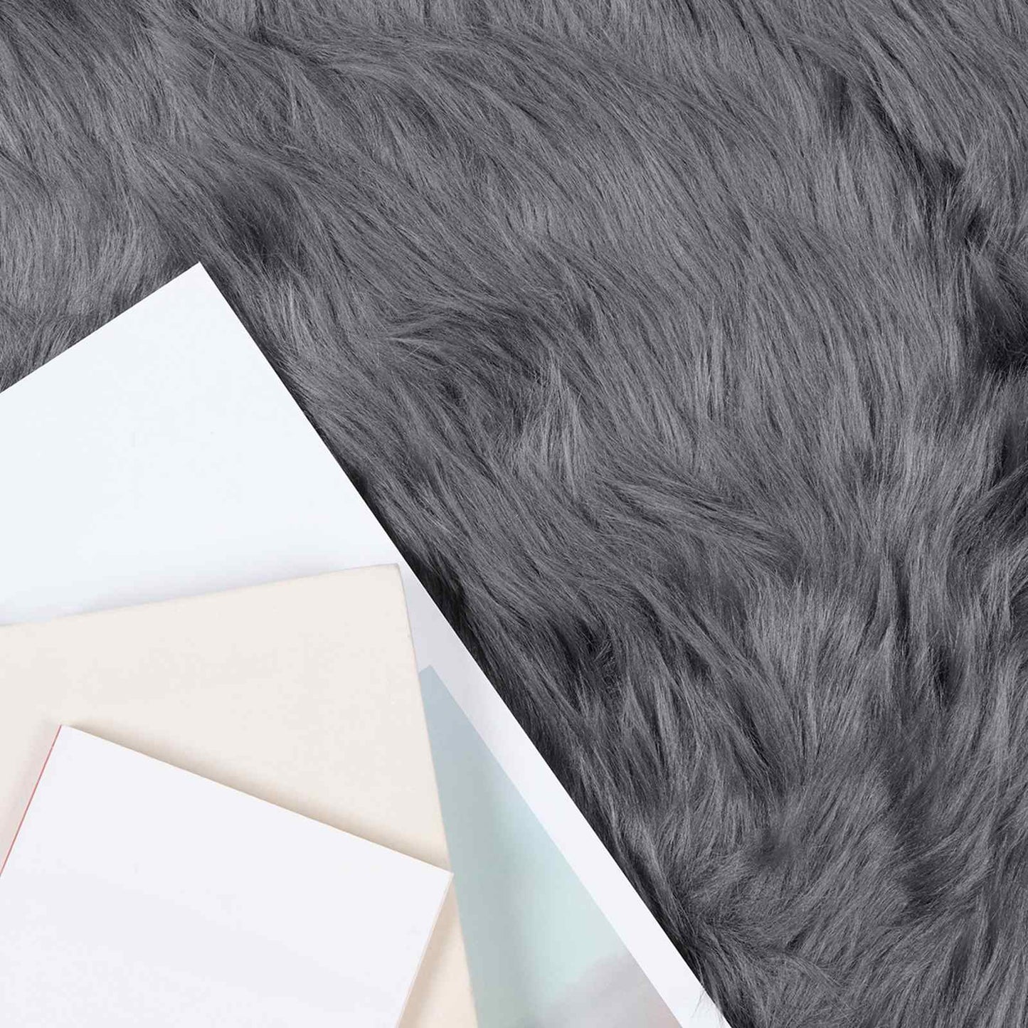 Faux Sheepskin Rug TAFALLA Anthracite 100 x 200 cm Polyester