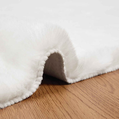 Anti-Slip Faux Rabbit Fur Rug OLITE White 140 x 200 cm