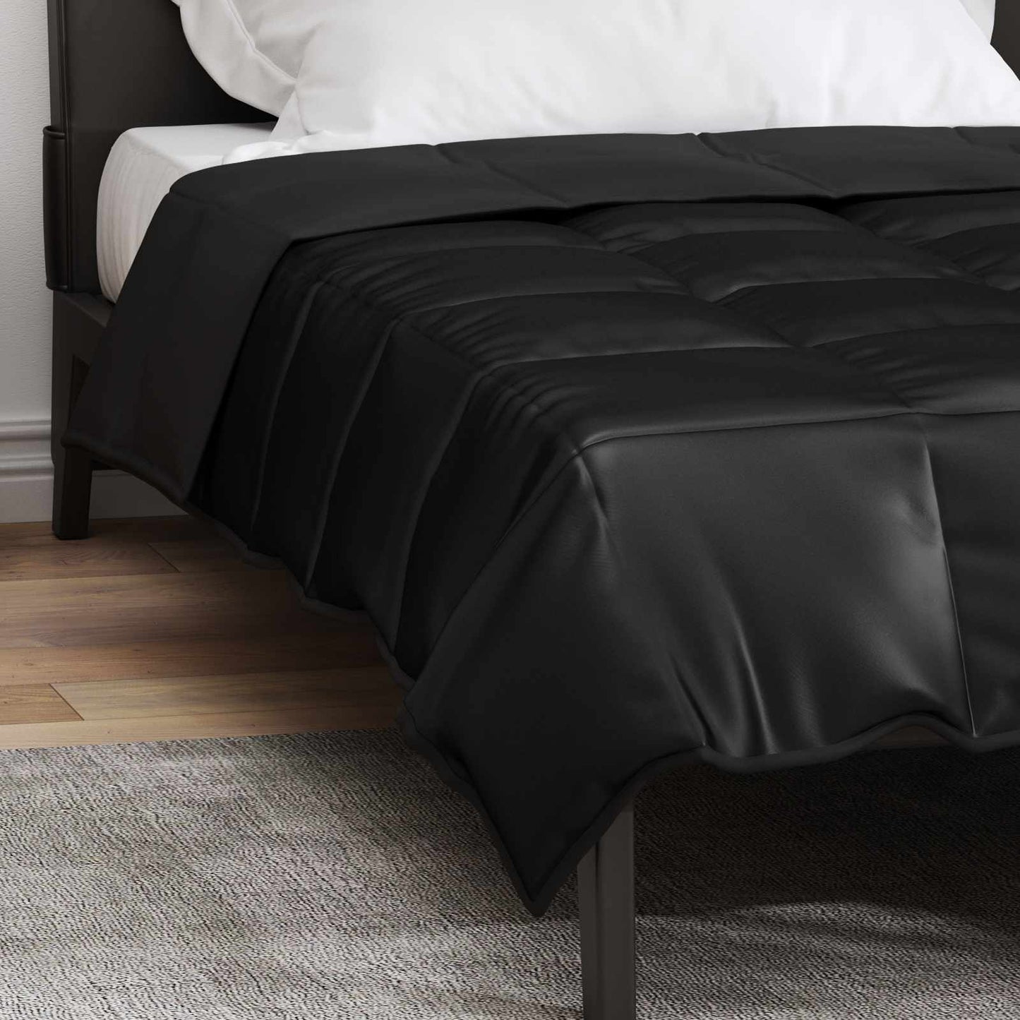 Full Year Duvet Black 155 x 220 cm Satin and Microfiber
